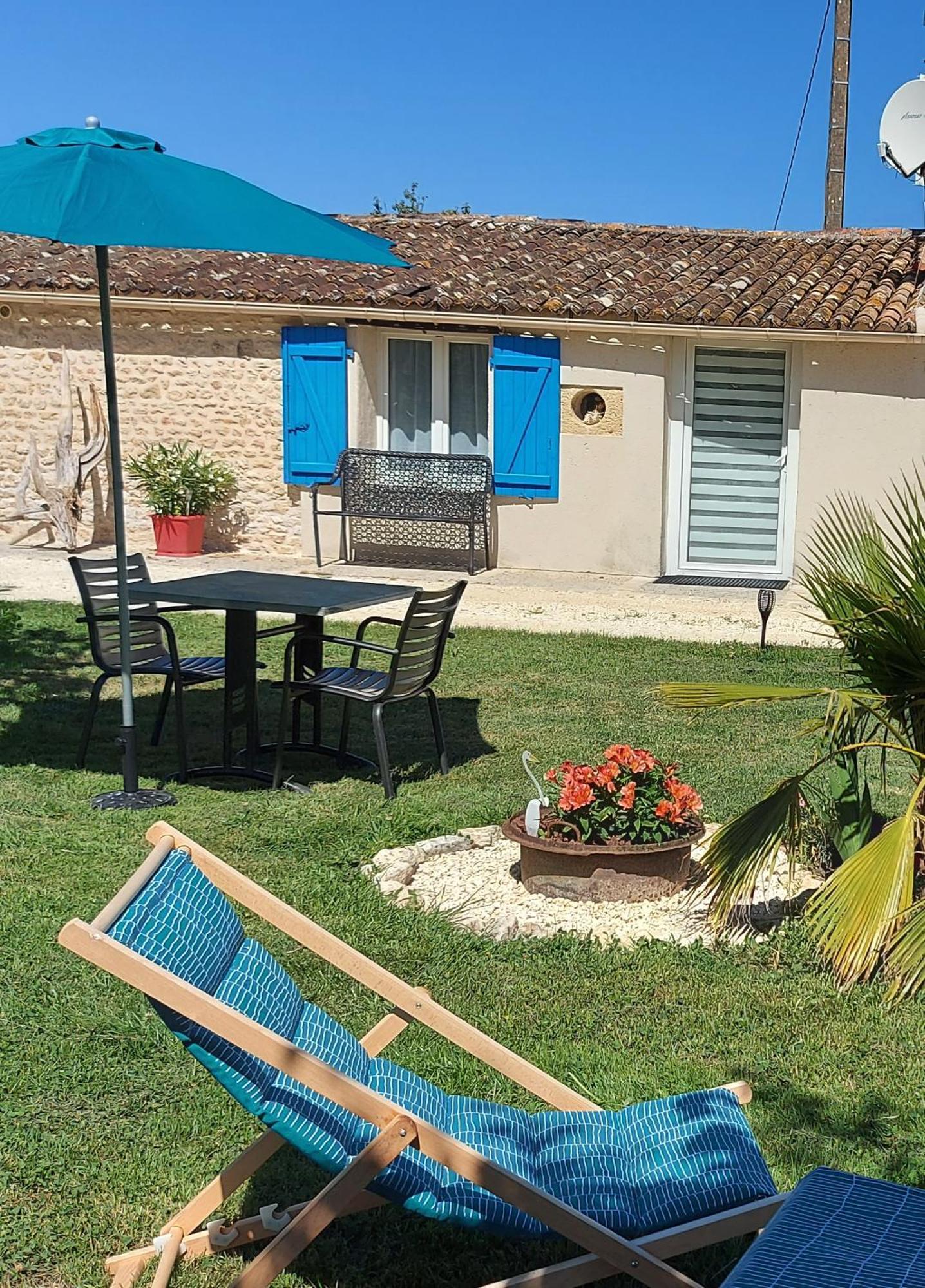 Moulin De Mauzac Bed & Breakfast Saint-Just-Luzac Dış mekan fotoğraf